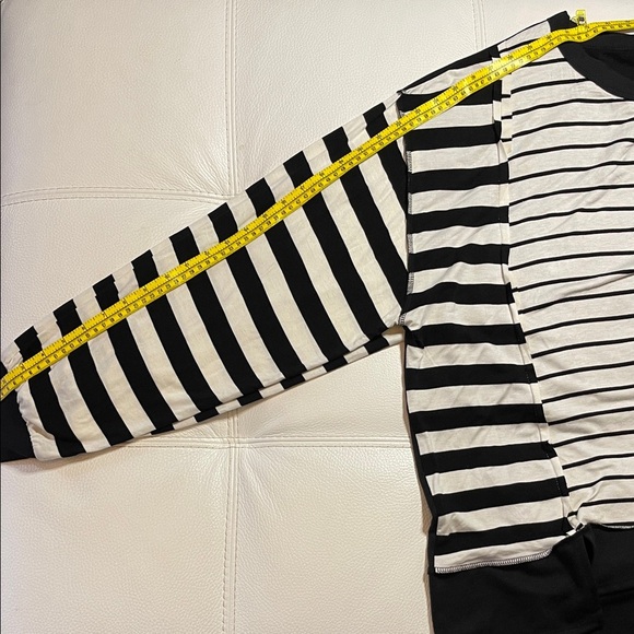 BiBi Colorblock Lightweight Long Sleeve T-Shirt - Size XL - Picture 5 of 6